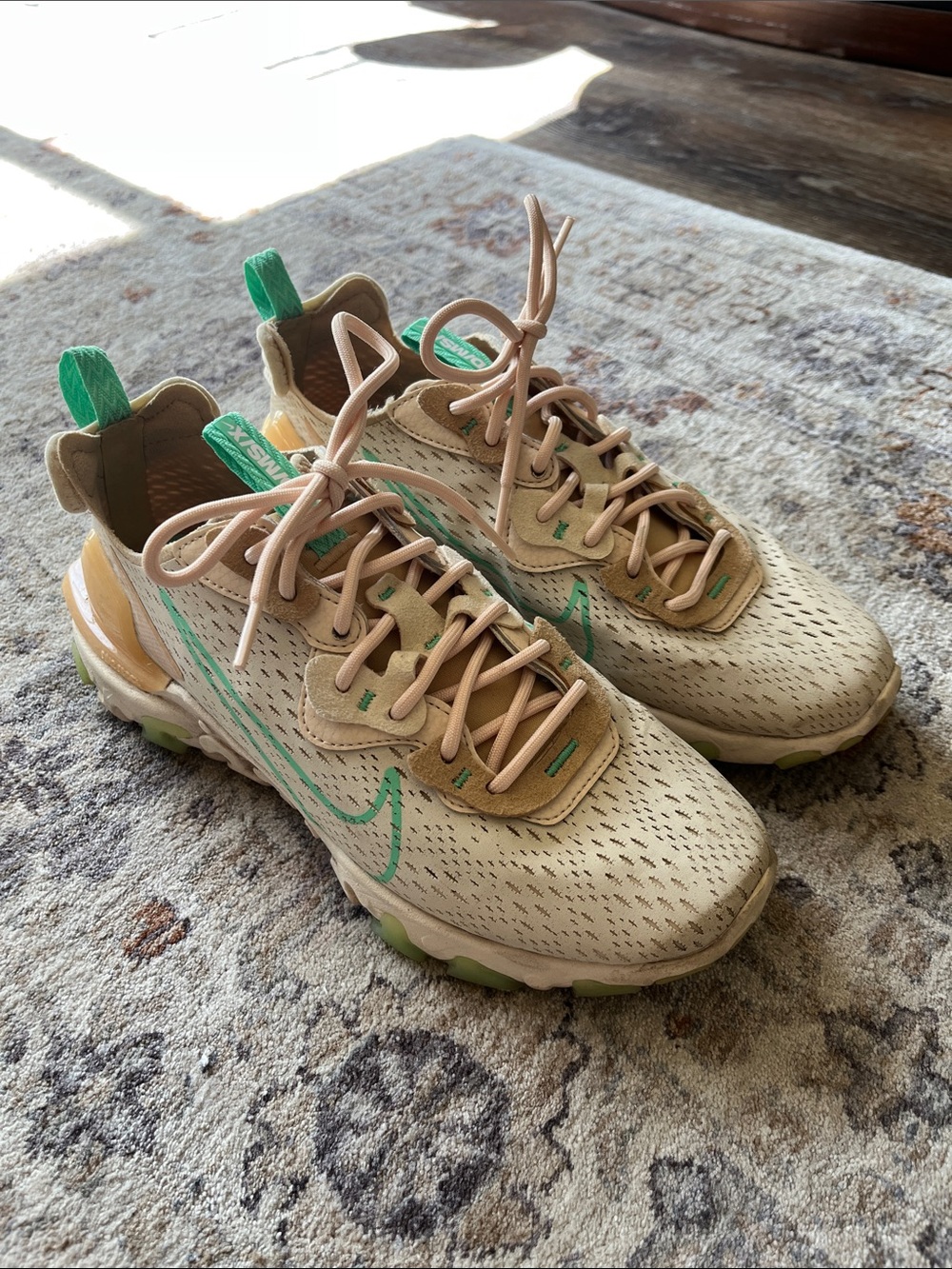 Nike women’s react vision sneakers
